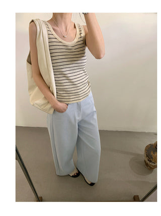 French U-neck vest Top