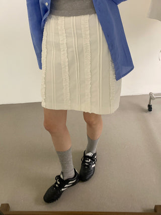 Wave lace skirt