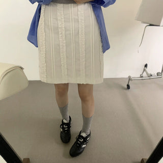 Wave lace skirt
