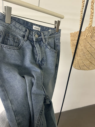 Five-point denim shorts
