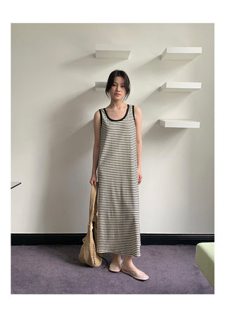 Graceful vest dress 02