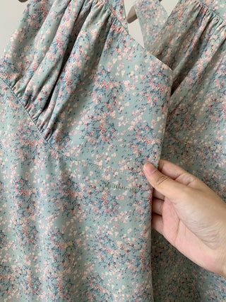 Sleeveless vest dress