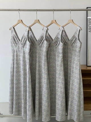 Sleeveless vest dress