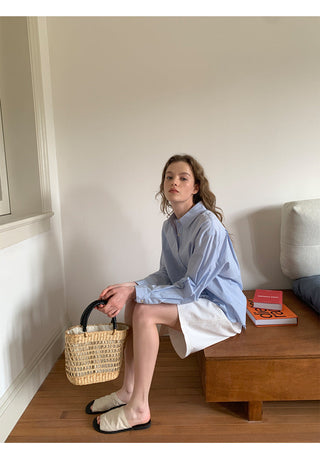 Classic loose shirt