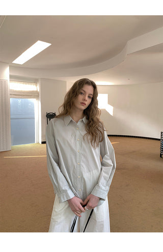 Classic loose shirt