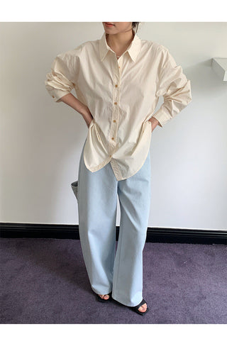 Classic loose shirt