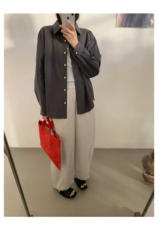 Classic loose shirt