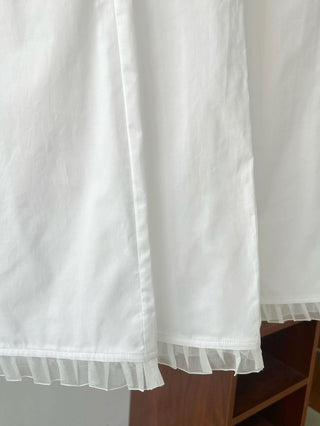 Ruffle edge skirt