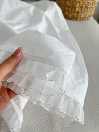 Ruffle edge skirt