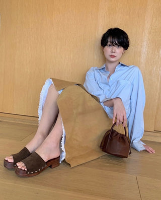 Ruffle edge skirt