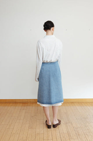 Ruffle edge skirt