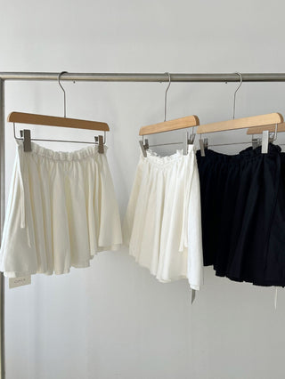 Elastic lace skirt