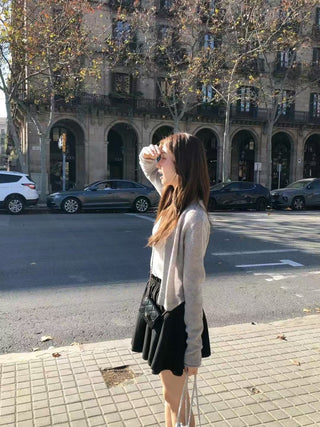 Elastic lace skirt
