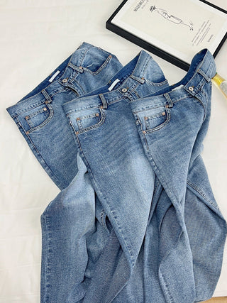 White straight jeans