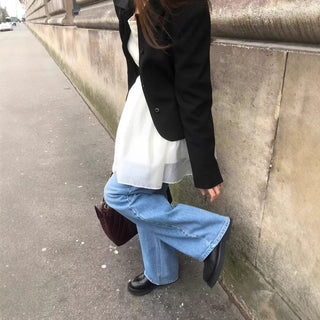 White straight jeans