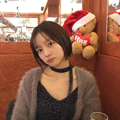 Lovely Fuzzy V-Neck Sleeveless Knit