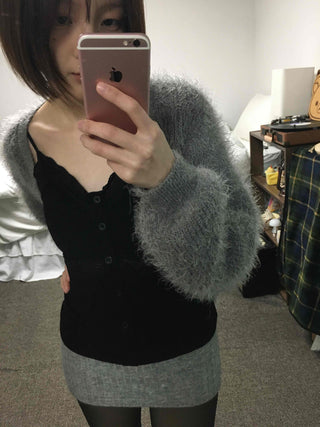 Lace-trimmed Button V-neck Slim Fit Sleeveless Knit