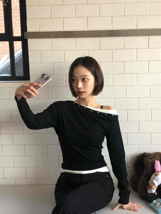 Shoulder Stud Slim Fit Off-Shoulder Long Sleeve Tee