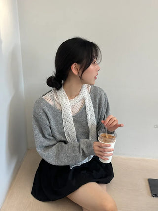 Binf V-neck Crop Knit