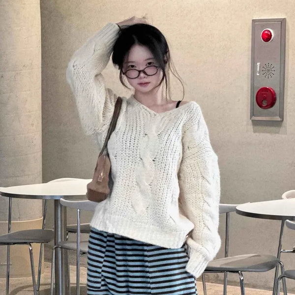 Casual Aran Cable Crew Neck Loose Knit