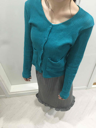 Unique Point Button Waist Shirred Pep Rum Knit Cardigan