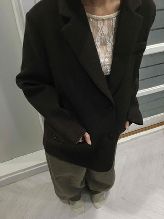 Modern Short Boxy Fit Slim Lapel Button Jacket
