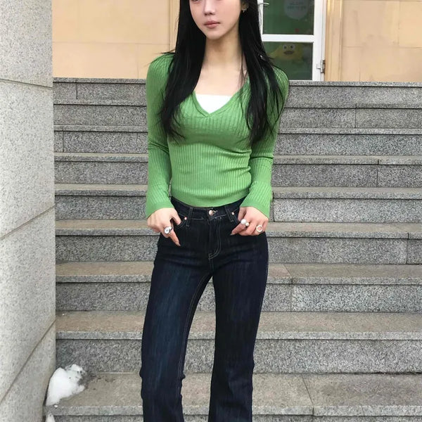 Ribbed V-Neck Slim Fit Long Sleeve T-Shirt