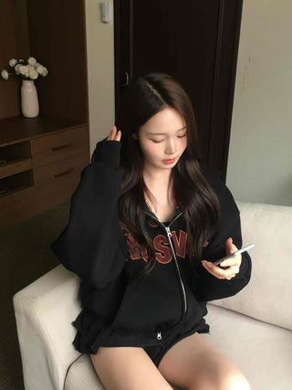 Vintage American Embroidered Half Open Zip-up