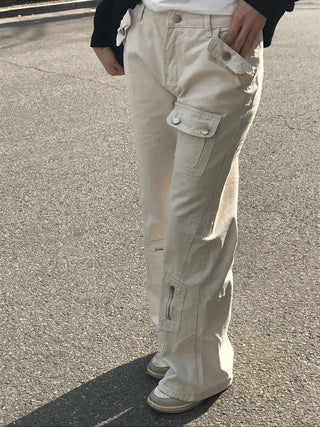 Who's multi-pocket bootcut pants