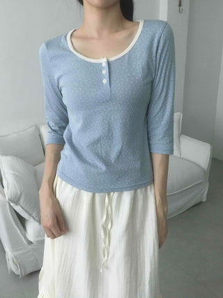 Unique Vintage U-Neck 3/4 Sleeve T-shirt