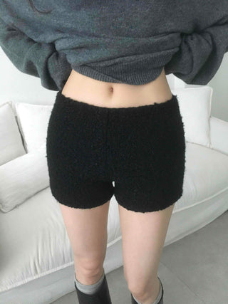Slim Fit Boucle Elastic Waist Shorts