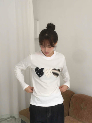 Grunge Autumn Heart Patch Long Sleeve T-shirt