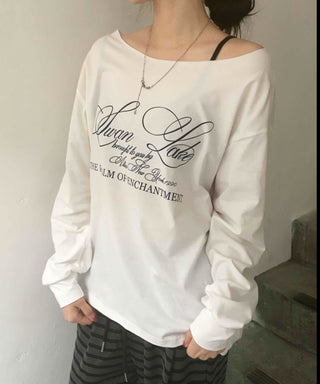 Lettering One-Off-Shoulder Loose-Fit Long-Sleeve T-Shirt