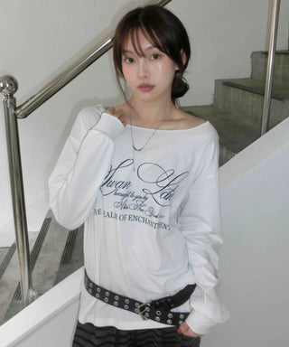 Lettering One-Off-Shoulder Loose-Fit Long-Sleeve T-Shirt