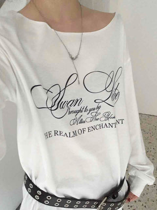 Lettering One-Off-Shoulder Loose-Fit Long-Sleeve T-Shirt
