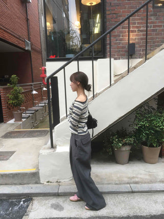 Effortless chic color-block off-striped long-sleeve t-shirt