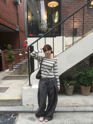 Effortless chic color-block off-striped long-sleeve t-shirt