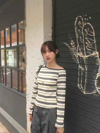 Effortless chic color-block off-striped long-sleeve t-shirt