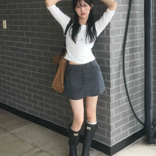 Deep Stripe Mini Skirt Pants