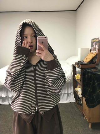 Off-shoulder Striped Crop Zip-up Cardigan