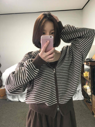 Off-shoulder Striped Crop Zip-up Cardigan