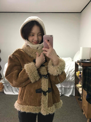 Vintage Fur-Trimmed Toggle Shearling Jacket