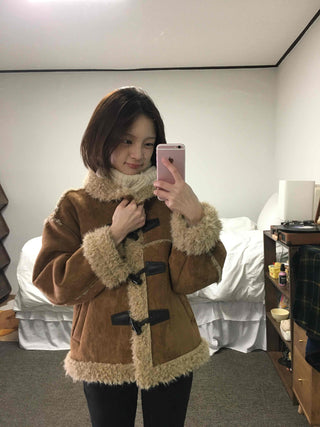 Vintage Fur-Trimmed Toggle Shearling Jacket