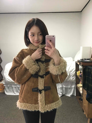 Vintage Fur-Trimmed Toggle Shearling Jacket