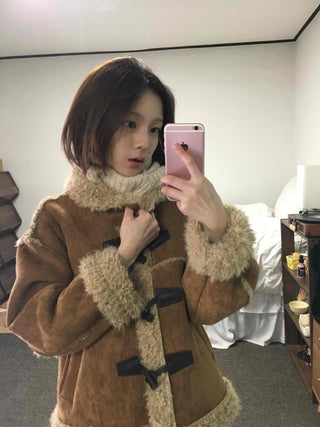 Vintage Fur-Trimmed Toggle Shearling Jacket