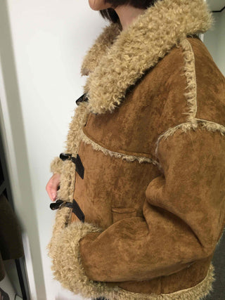 Vintage Fur-Trimmed Toggle Shearling Jacket