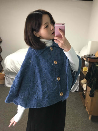 Cable Knit Punched Wood Button Hooded Vest