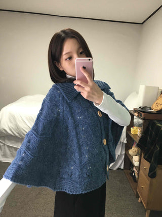 Cable Knit Punched Wood Button Hooded Vest