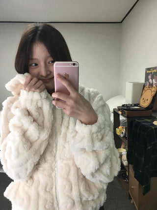 Daily Cozy Fur Loop Half Boa Zip-up