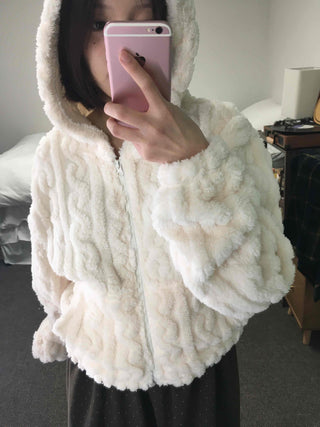 Daily Cozy Fur Loop Half Boa Zip-up